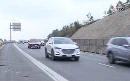 Bộ Xây dựng yêu cầu đẩy nhanh tiến độ các trạm dừng nghỉ trên tuyến cao tốc Bắc - Nam phía đông