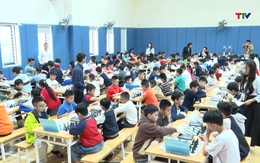 200 kỳ thủ tranh tài sôi nổi tại Giải cờ vua Nobel School mở rộng