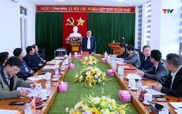 Chủ tịch Ủy ban Nhân dân tỉnh làm việc với Sở Nội vụ