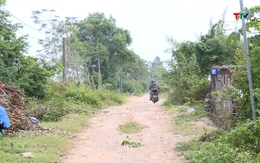 Đường liên xã xuống cấp hơn 10 năm vẫn chưa được đầu tư, sửa chữa