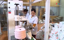 Giá gạo xuất khẩu giảm mạnh