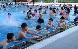 Ban hành chương trình dạy bơi an toàn cho học sinh