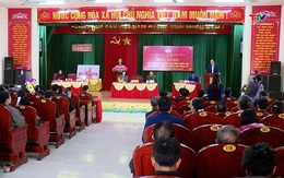 Bộ trưởng Bộ Dân tộc và Tôn giáo Đào Ngọc Dung tiếp xúc cử tri xã Quảng Chính