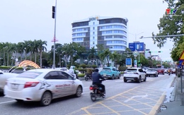 Dùng ô tô 8 chỗ chạy taxi sẽ bị phạt đến 5 triệu đồng