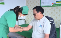 Chủ động tiêm vắc xin để phòng viêm màng não do não mô cầu