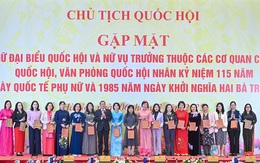 [Ảnh] Chủ tịch Quốc hội Trần Thanh Mẫn gặp mặt nữ đại biểu Quốc hội