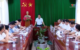 Bí thư Tỉnh ủy Nguyễn Doãn Anh kiểm tra việc bố trí trụ sở làm việc của xã, phường mới sau sắp xếp đơn vị hành chính