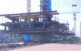 Nhiều công trình dự án thi công xuyên lễ
