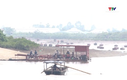 Cần sớm ngăn chặn bến khách ngang sông không phép tại xã Hoằng Yến