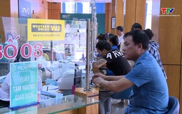 Tiền gửi dân cư bứt tốc đưa tổng tiền gửi sát mốc 15 triệu tỷ đồng