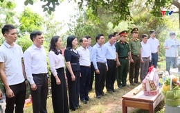 Đoàn đại biểu tỉnh Thanh Hóa dâng hương các nghĩa trang liệt sĩ, di tích cách mạng tại các tỉnh Nghệ An, Hà Tĩnh và Quảng Trị