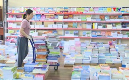 Đa dạng nguồn cung sách giáo khoa năm học mới, giá giảm nhẹ