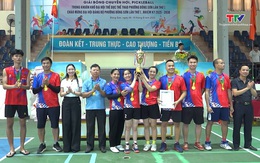 Gần 200 vận động viên tham dự Giải Pickleball, bóng chuyền hơi chào mừng Đại hội Đảng bộ phường Đông Sơn lần thứ I
