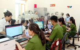 Công an xã Yên Định triển khai đợt cao điểm đổi thẻ Đảng viên