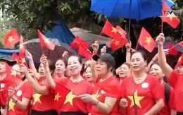1.360 người cao tuổi hát Quốc ca xác lập kỷ lục Việt Nam