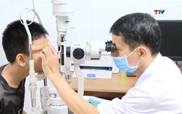 Tỷ lệ trẻ mắc các tật khúc xạ ngày càng tăng