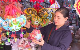 Thị trường đồ chơi Trung thu năm 2025: sức mua giảm