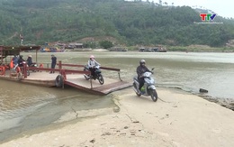 Bảo đảm an toàn giao thông tại bến đò Cồn Đình trong những ngày mưa bão