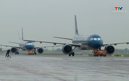 Tỉ lệ chuyến bay đúng giờ năm 2025 giảm mạnh