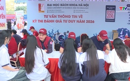 Hàng nghìn học sinh Thanh Hoá tham gia Chương trình tư vấn, tuyển sinh - hướng nghiệp năm 2026
