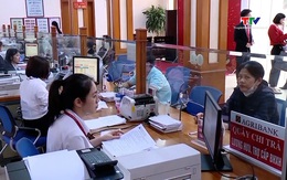 Tín dụng dự báo rời bất động sản, gây khó khăn ngân hàng top dưới