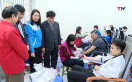 Hơn 1000 đoàn viên, thanh niên tham gia “Ngày Chủ nhật Đỏ”