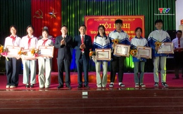 Xã Thọ Lập khen thưởng học sinh đạt thành tích xuất sắc trong kỳ thi học sinh giỏi cấp tỉnh