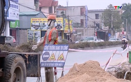 Thủ tướng yêu cầu đẩy nhanh tiến độ các dự án giao thông