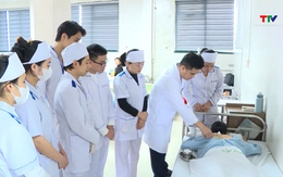 Chú trọng đào tạo nguồn nhân lực y học cổ truyền 