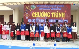Chăm lo Tết cho học sinh, sinh viên nghèo, có hoàn cảnh khó khăn