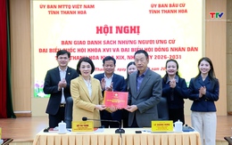 Bàn giao danh sách ứng cử viên đại biểu Quốc hội và đại biểu Hội đồng nhân dân tỉnh