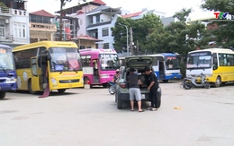 Bến xe, ga tàu ngày cuối năm