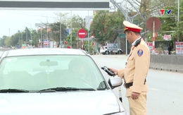 Thiết lập trật tự, kỷ cương giao thông ngay từ ngày 
đầu xuân