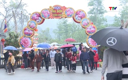 Các điểm đến tâm linh thu hút du khách dịp đầu năm  mới