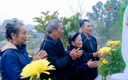 Đón liệt sỹ trở về với mùa xuân quê hương