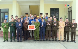 Thăm, tặng quà, chúc tết các gia đình chính sách, người có công nhân dịp Tết cổ truyền Bính Ngọ 2026