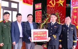 Phó Chủ tịch Thường trực UBND tỉnh Mai Xuân Liêm thăm, tặng quà Tết tại các đơn vị, địa phương