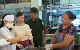 Bộ Y tế yêu cầu tăng cường phòng ngừa ngộ độc thực phẩm dịp Tết và mùa Lễ hội