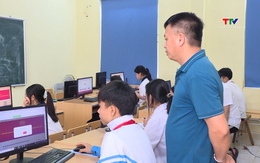 Các trường học tích cực hưởng ứng cuộc thi trực tuyến về bầu cử