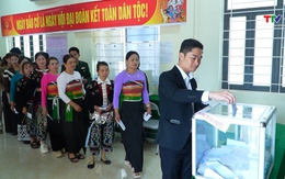 Bản làng vui ngày hội lớn