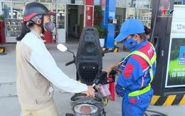 Sẽ tiếp tục sử dụng Quỹ bình ổn giá xăng dầu để kiềm chế đà tăng giá 