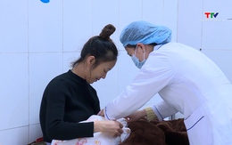 Đề xuất hỗ trợ tiền cho phụ nữ sinh đủ 2 con trước 35 tuổi