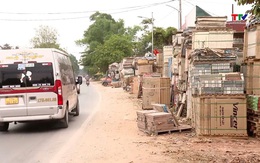 Lấn chiếm hành lang Quốc lộ 45 - Nguy cơ mất an toàn giao thông hiện hữu