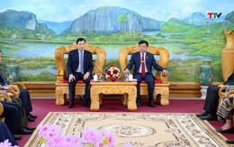 Chủ tịch Ủy ban Nhân dân tỉnh chúc Tết cổ truyền Bunpimay Lào