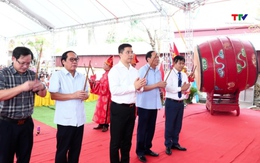 Khai mạc Lễ hội Cầu Ngư xã Vạn Lộc