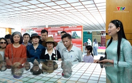 Di sản Thành Nhà Hồ thu hút du khách dịp nghỉ lễ