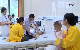 Đề xuất nhiều vị trí nhân viên y tế hưởng phụ cấp ưu đãi nghề 100%