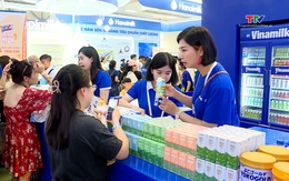 Vinamilk “50 năm phụng sự khát vọng Việt”