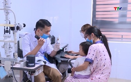 Chăm sóc sức khỏe  đôi mắt cho trẻ em