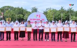 Kỷ niệm 25 năm Ngày Gia đình Việt Nam